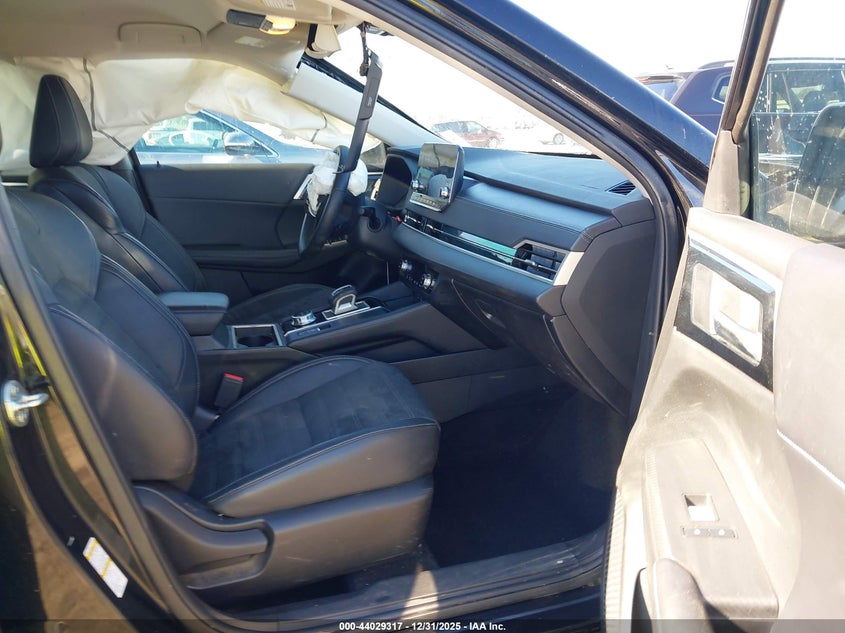 2023 Mitsubishi Outlander Se 2.5 2Wd/Se Black Edition 2Wd/Se Special Edition 2Wd