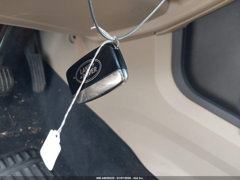 2018 Land Rover Discovery Sport Hse VIN: SALCR2RX0JH747558 Lot: 44029325