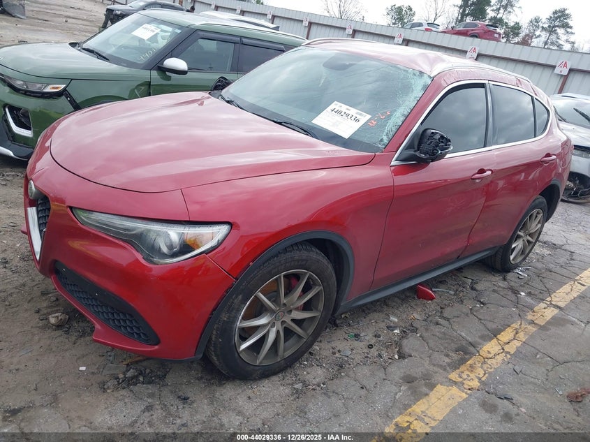 2018 Alfa Romeo Stelvio Ti Lusso Awd