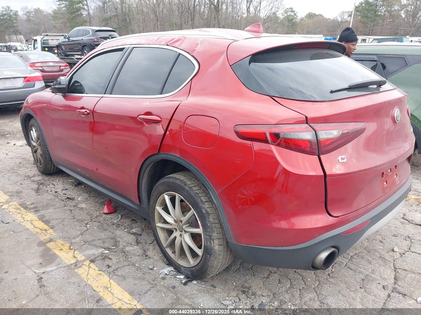 2018 Alfa Romeo Stelvio Ti Lusso Awd