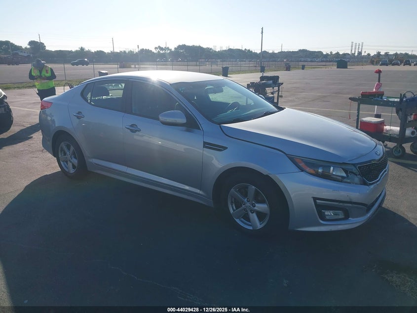 5XXGM4A73FG448388 2015 Kia Optima Lx auction photo 1