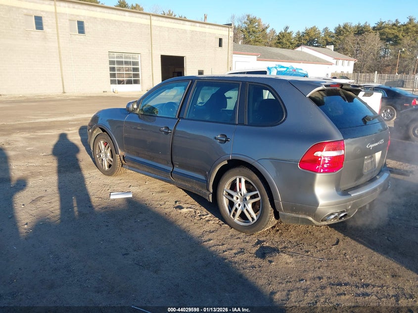 2010 Porsche Cayenne Gts