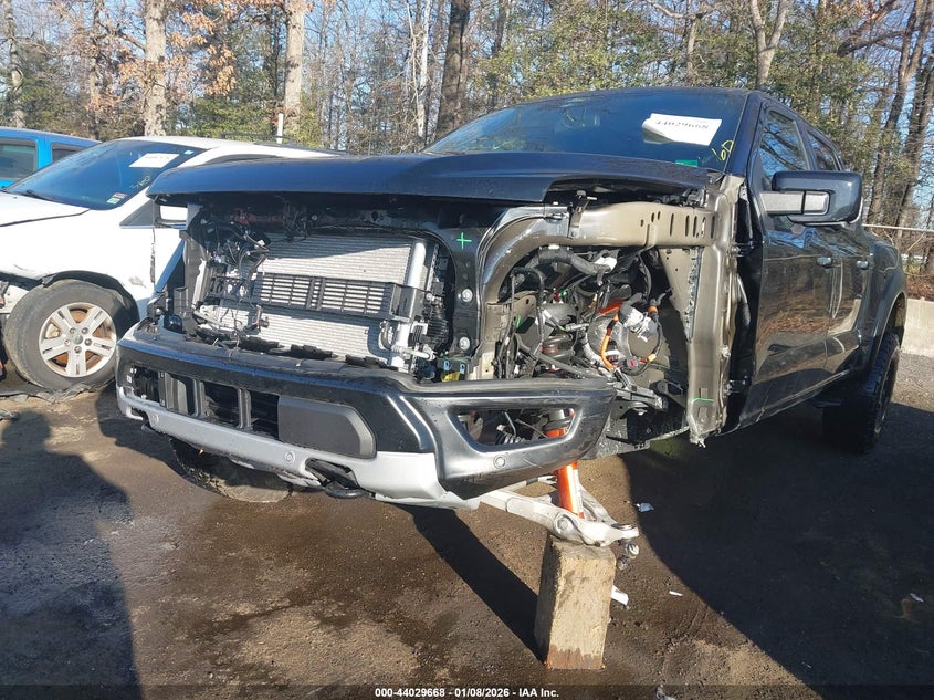 VIN 1FTFW1RG4SFB47162 2025 FORD F-150 RAPTOR