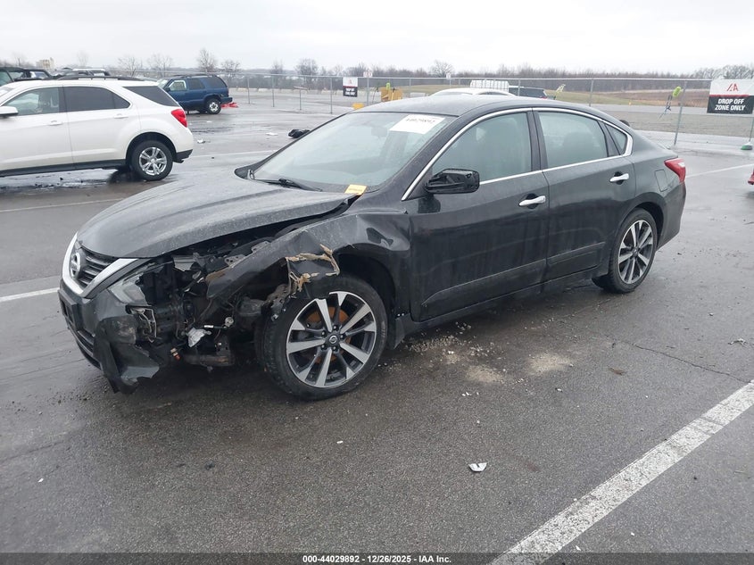 2016 Nissan Altima 2.5 Sr