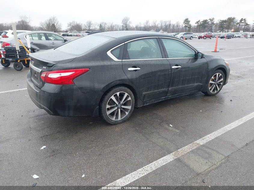 2016 Nissan Altima 2.5 Sr
