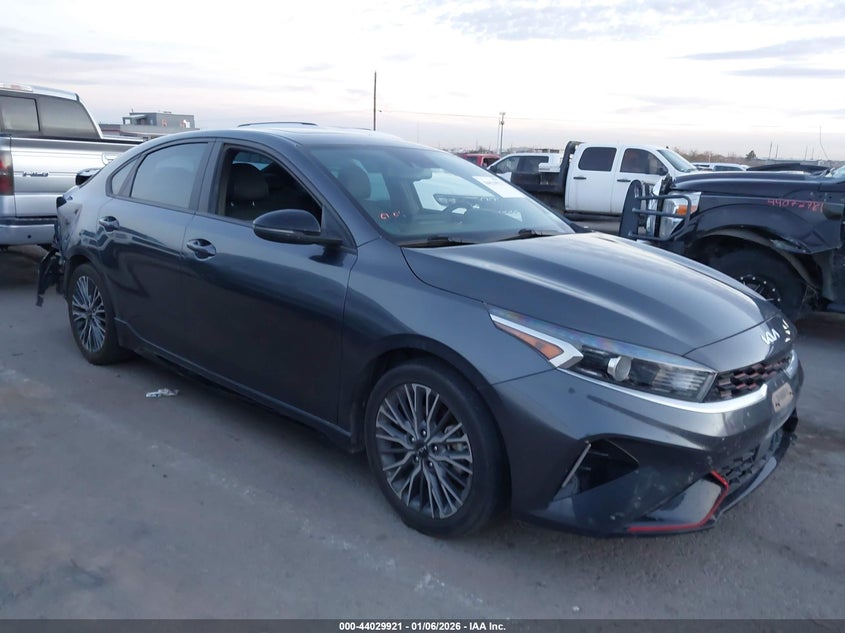 2022 Kia Forte Gt-Line