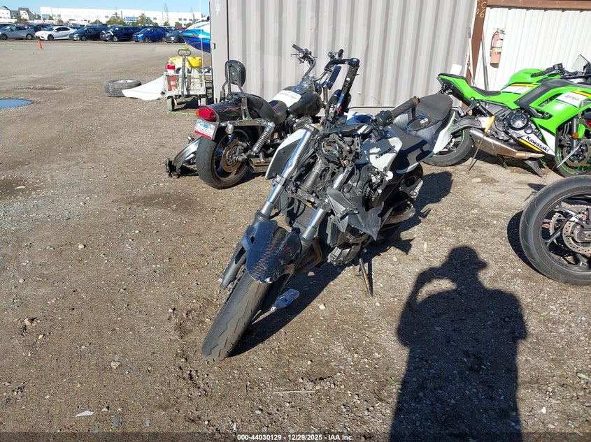 2023 Kawasaki Er400 D