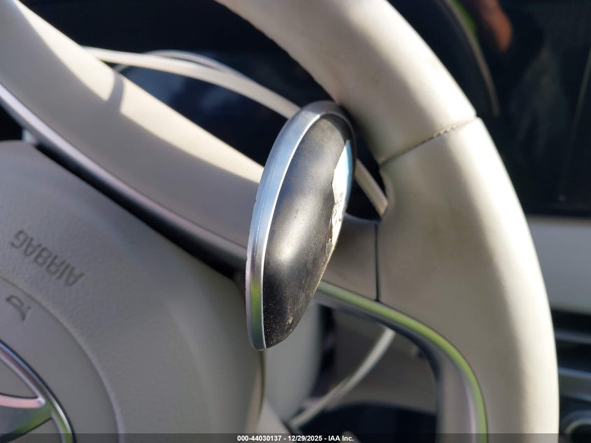 2024 Hyundai Palisade Limited VIN: KM8R54GE1RU688254 Lot: 44030137