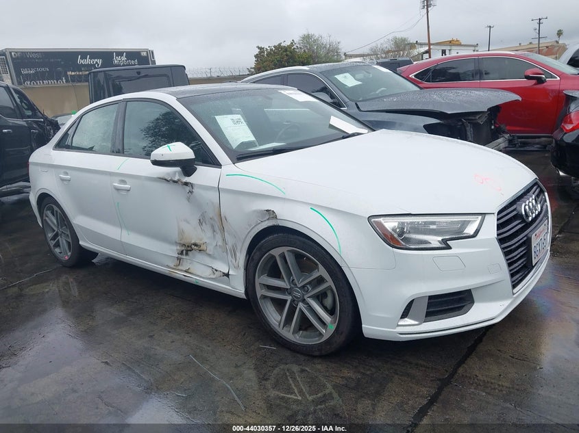 WAUAUGFFXJ1040964 2018 Audi A3 2.0T Premium/2.0T Tech Premium auction photo 1