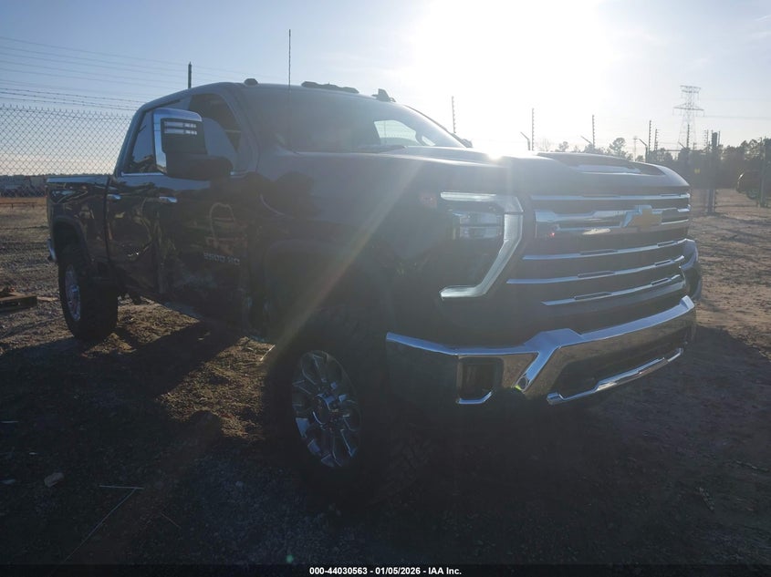 2GC4KPEY6S1149457 2025 Chevrolet Silverado 2500Hd 4Wd Standard Bed Ltz auction photo 1