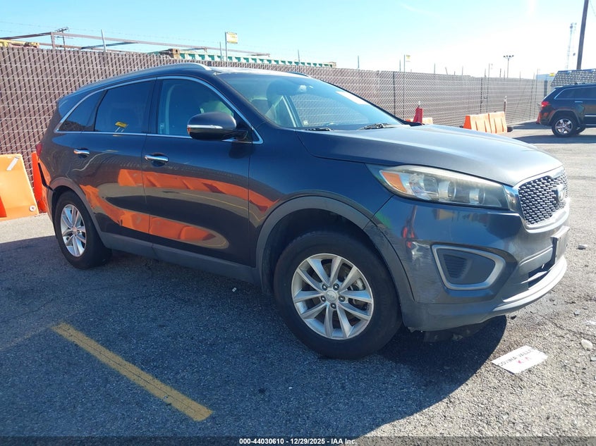 5XYPG4A34GG060815 2016 Kia Sorento 2.4L Lx auction photo 1