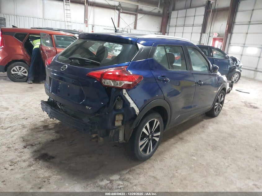 2020 Nissan Kicks Sv Xtronic Cvt