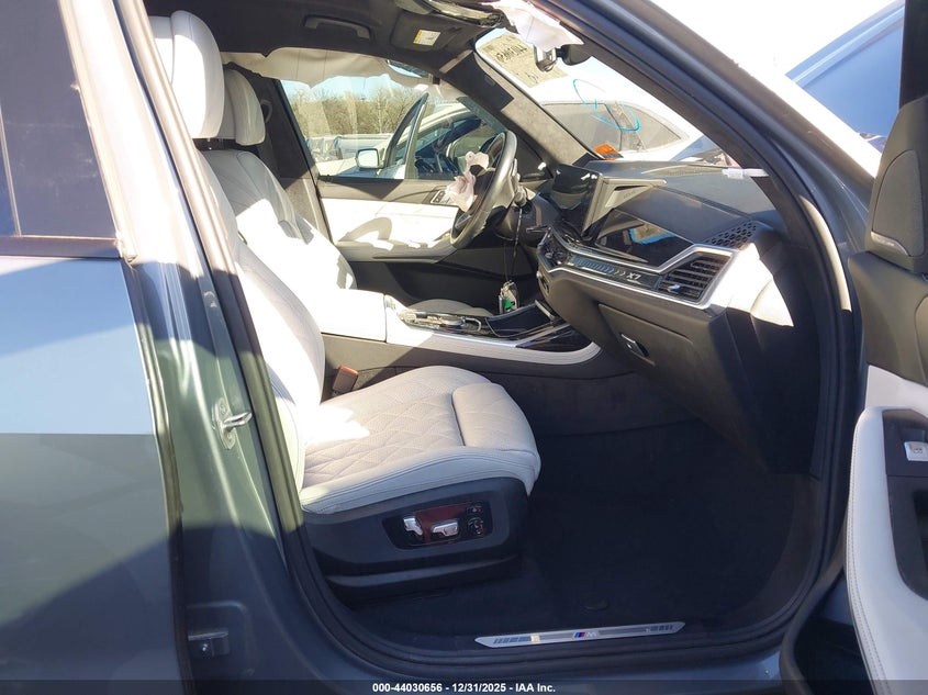 2024 BMW X7 xDrive40I #5
