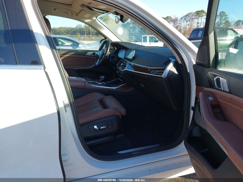 2020 BMW X7 - 5UXCW2C02L9A03003