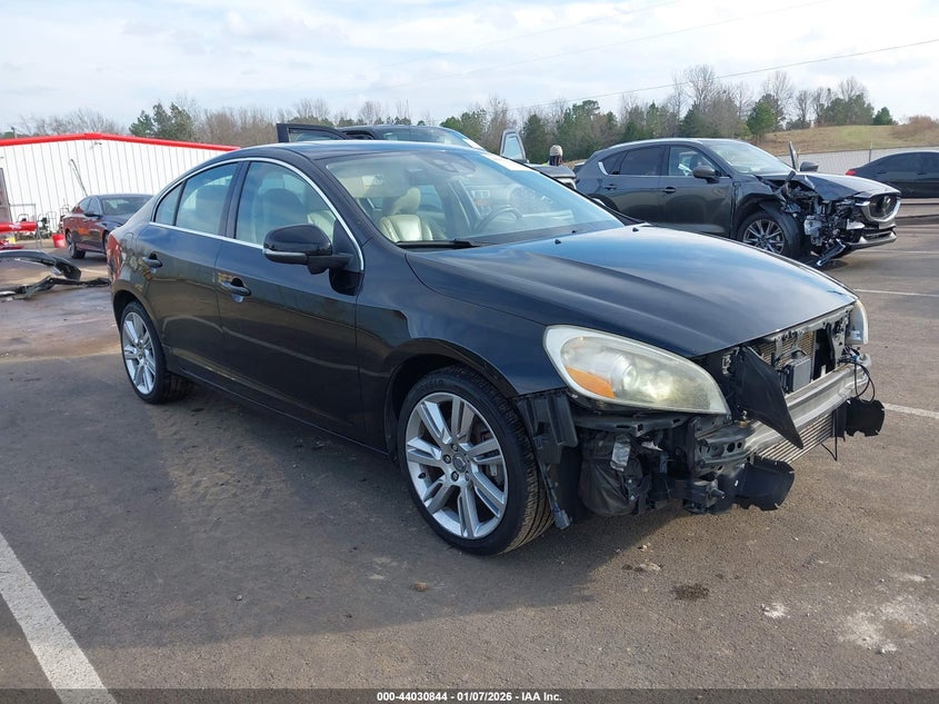 VOLVO S60 2011. Lot# 44030844. VIN YV1902FH7B2007660. Photo 1
