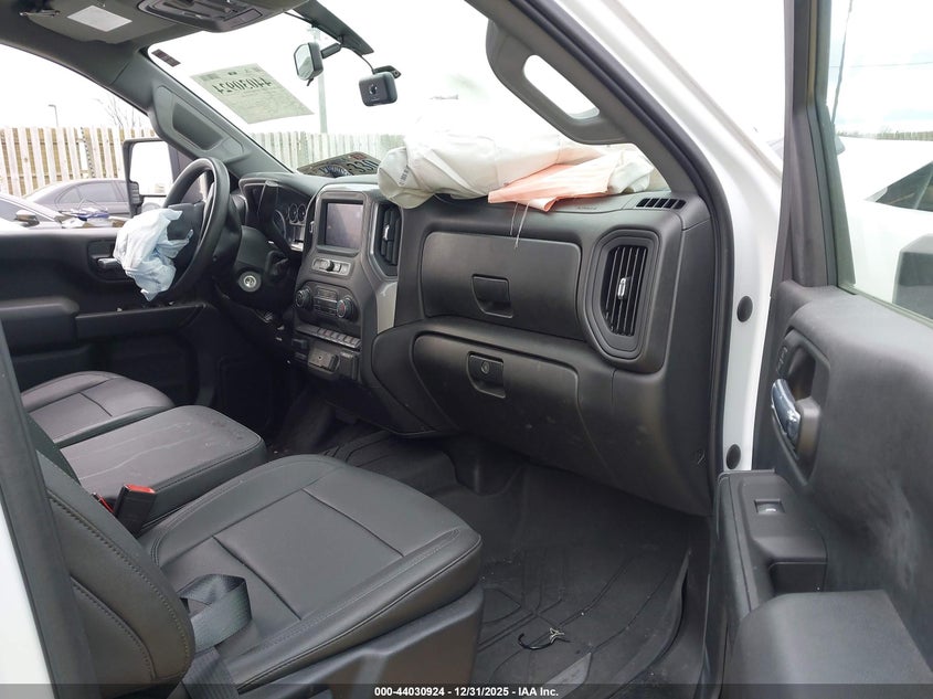 1GC1WLE75MF265140 2021 Chevrolet Silverado 2500Hd 2Wd Standard Bed Wt auction photo 1