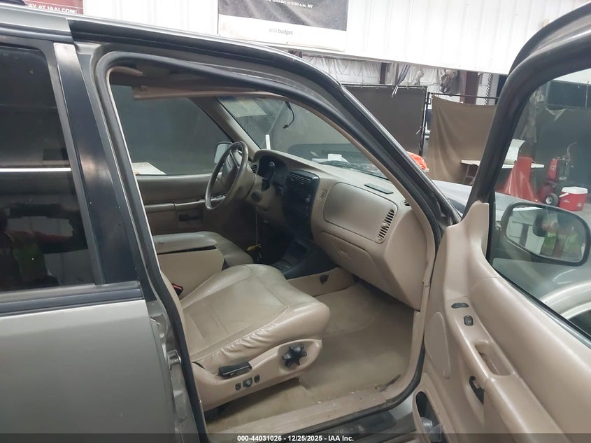 2001 Ford Explorer Eddie Bauer