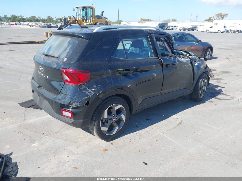 2025 Hyundai Venue Sel