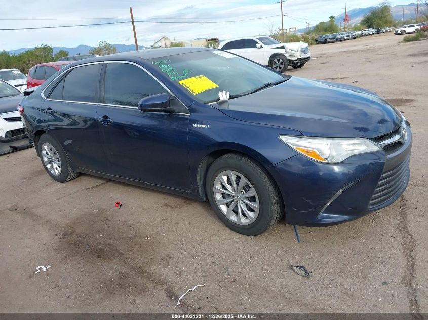 2015 Toyota Camry Hybrid