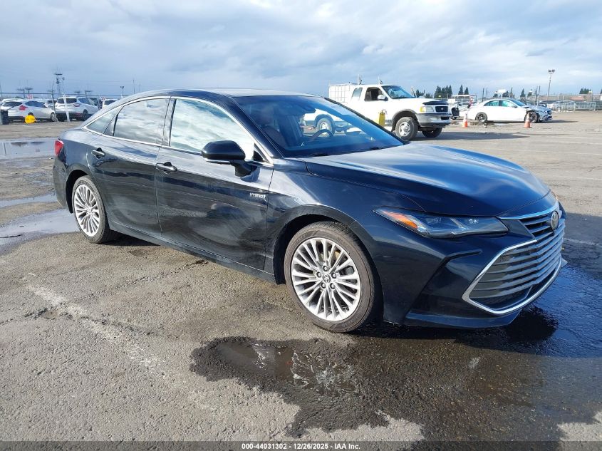 2021 Toyota Avalon Limited Hybrid