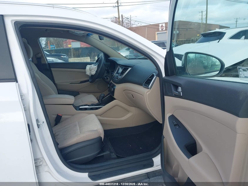 2016 Hyundai Tucson Se