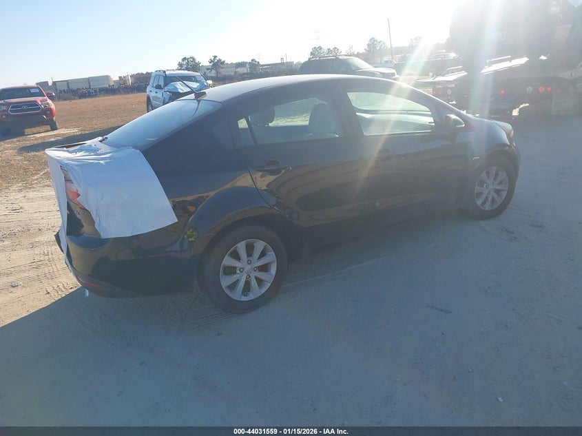 Vin: knadn4a30d6196072, lot: 44527328, kia rio ex 20134