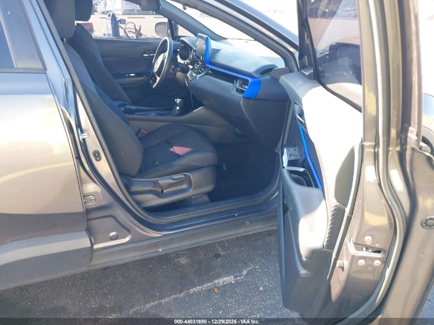 2021 Toyota C-Hr Xle