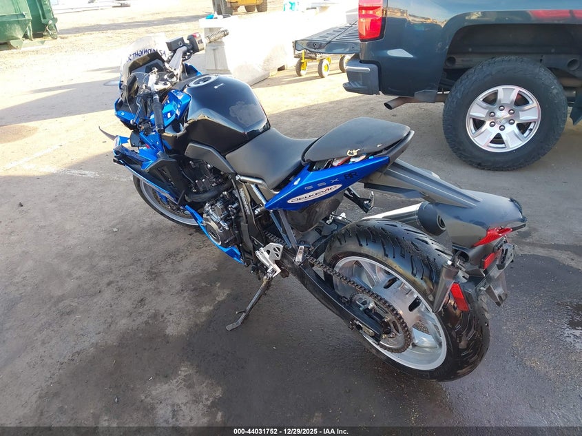 2025 Suzuki Gsx800 F