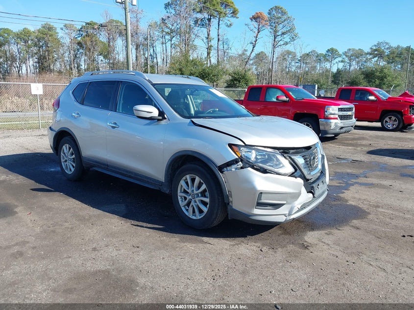 2018 Nissan Rogue Sv