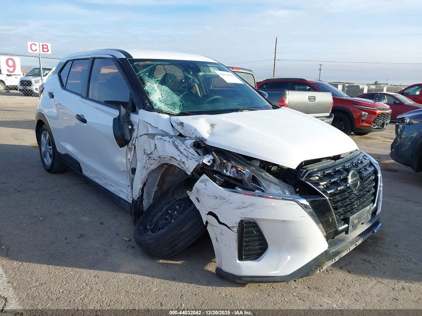 2021 Nissan Kicks S Xtronic Cvt