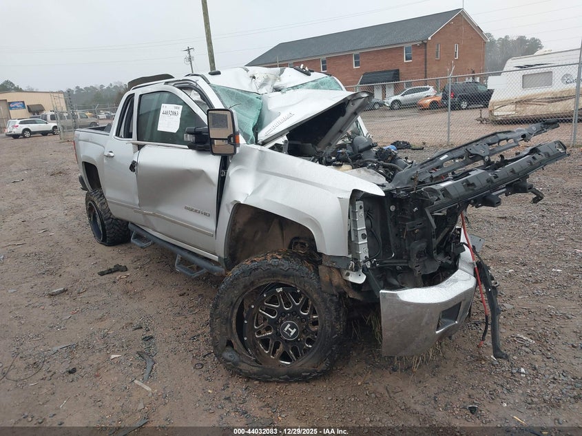 CHEVROLET SILVERADO 2500 LTZ