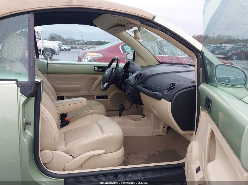 2008 Volkswagen New Beetle Se