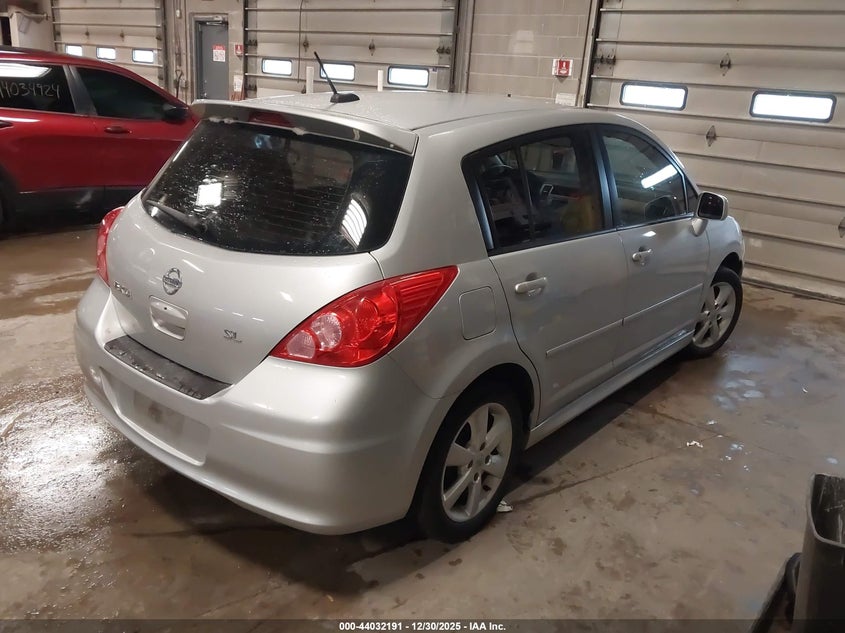 2012 Nissan Versa 1.8 Sl