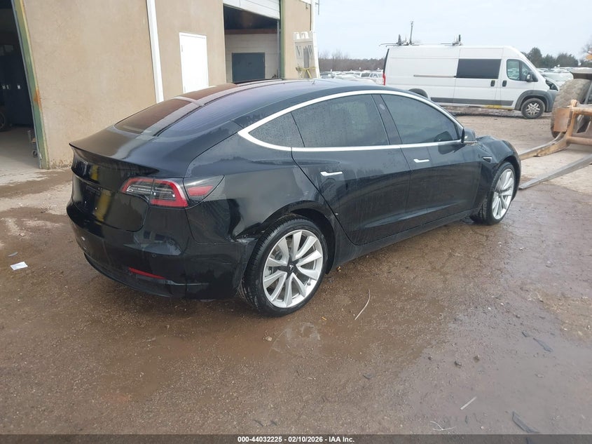 2018 Tesla Model 3 Long Range/Mid Range