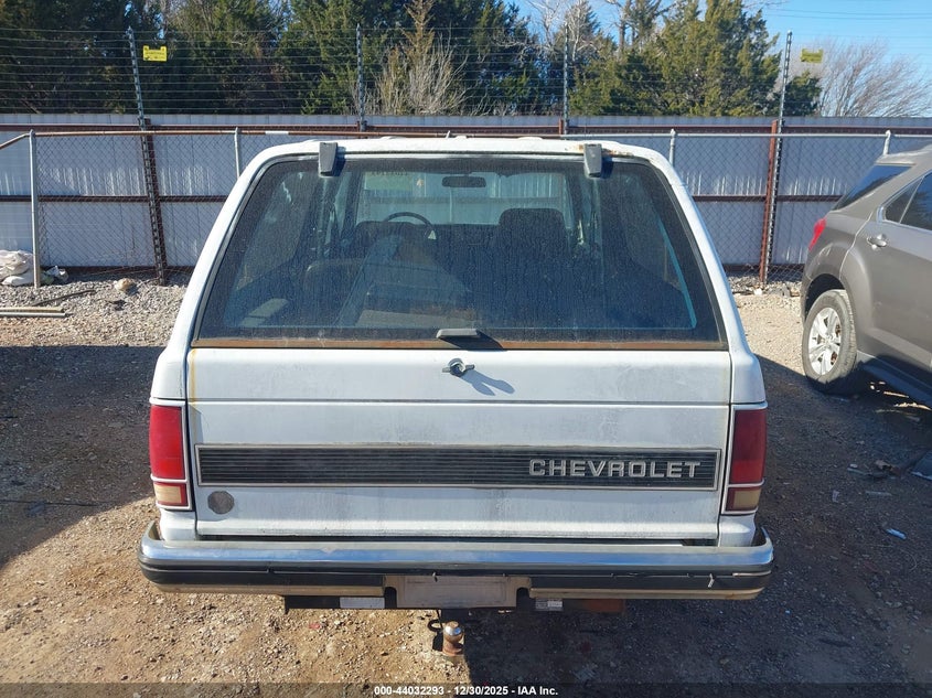 1985 Chevrolet Blazer S10 VIN: 1G8CT18BXF8250205 Lot: 44032293