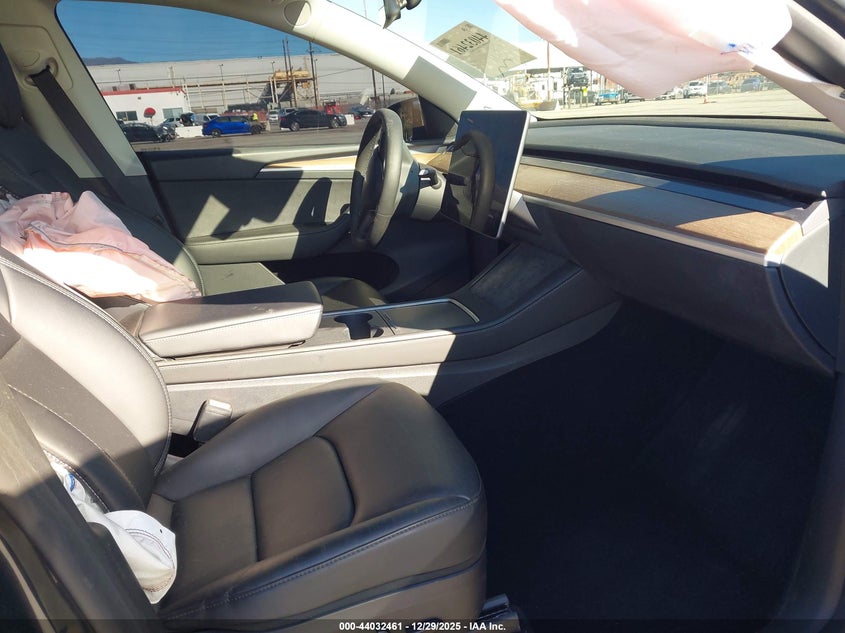 2024 Tesla Model Y Rwd