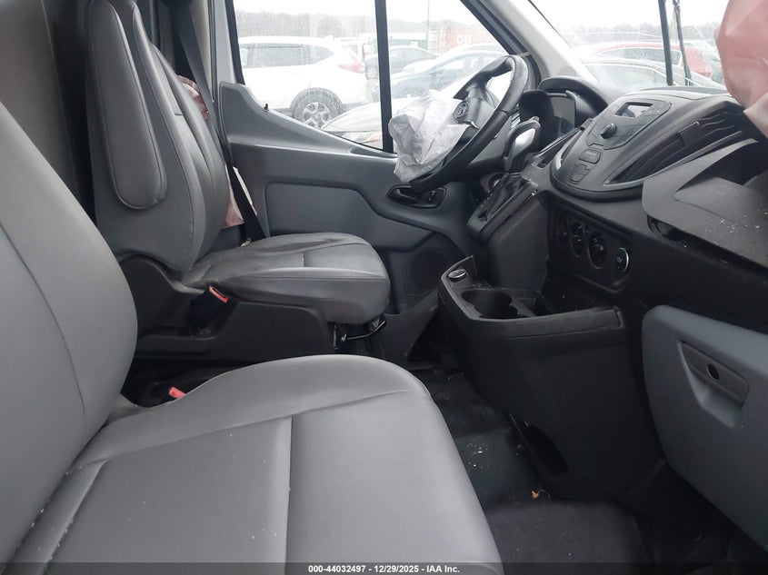2018 Ford Transit-250