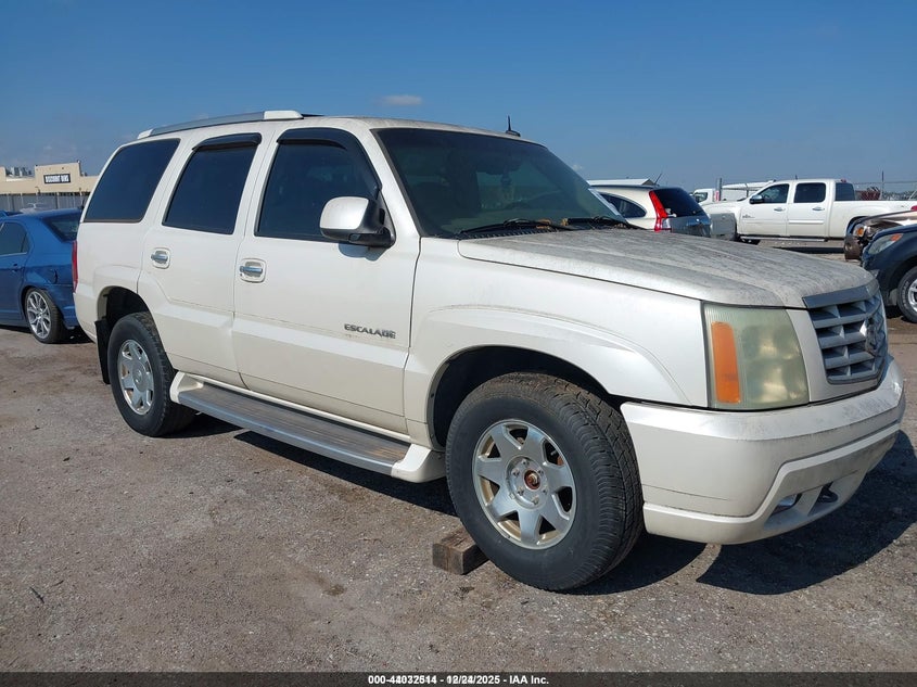 2003 Cadillac Escalade Standard