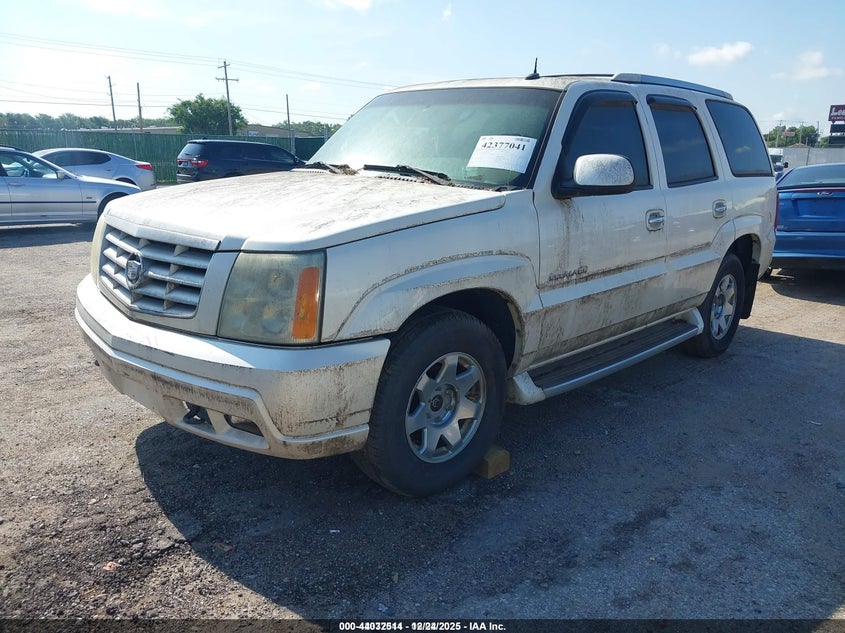 2003 Cadillac Escalade Standard