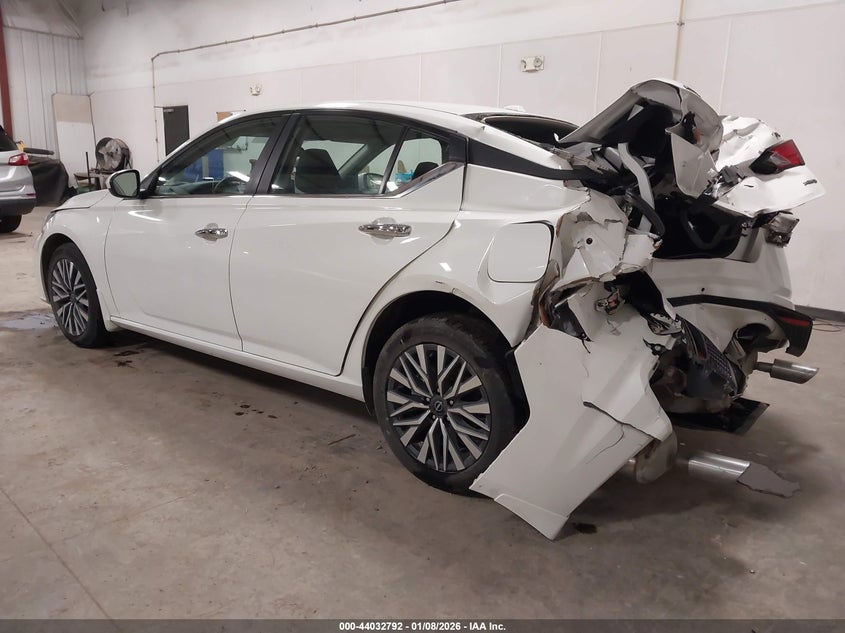 2024 Nissan Altima Sv Intelligent Awd