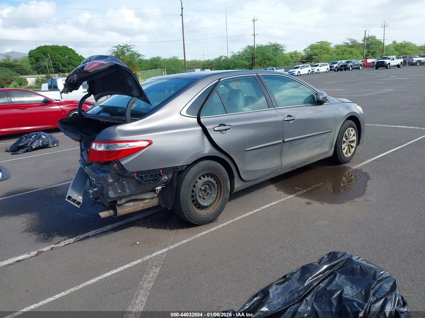 2015 Toyota Camry Le