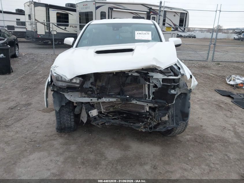 2022 Toyota Tacoma Trd Sport VIN: 3TYSZ5AN6NT077017 Lot: 44032839