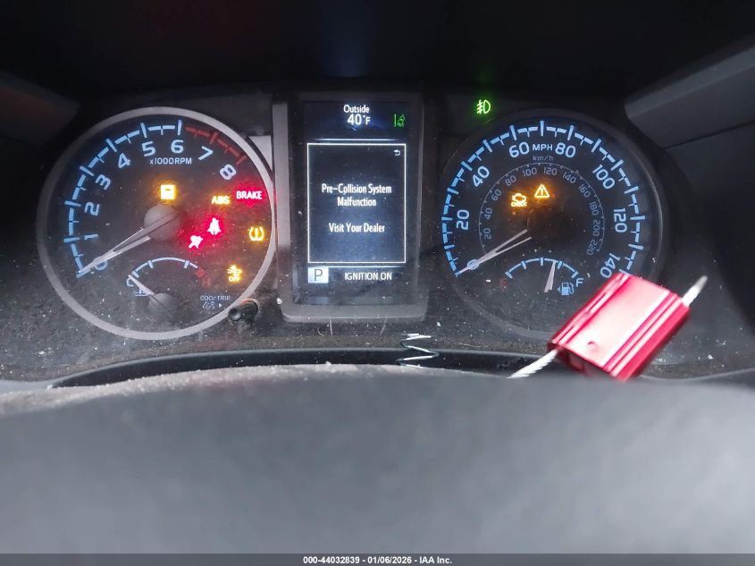 2022 Toyota Tacoma Trd Sport VIN: 3TYSZ5AN6NT077017 Lot: 44032839