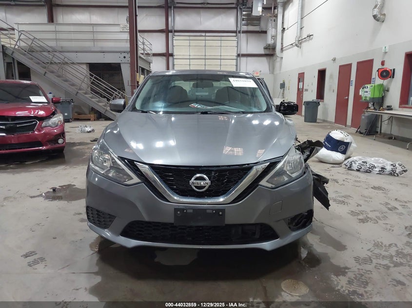 VIN 3N1AB7AP2KY420597 2019 NISSAN SENTRA SV