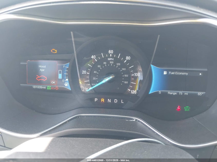 VIN 3FA6P0LUXHR295131 2017 FORD FUSION HYBRID SE