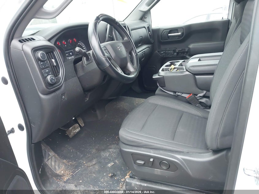 2023 Chevrolet Silverado 1500 Custom Trail Boss