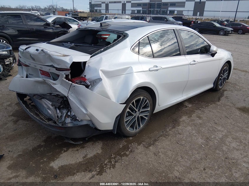 2025 Toyota Camry Xle