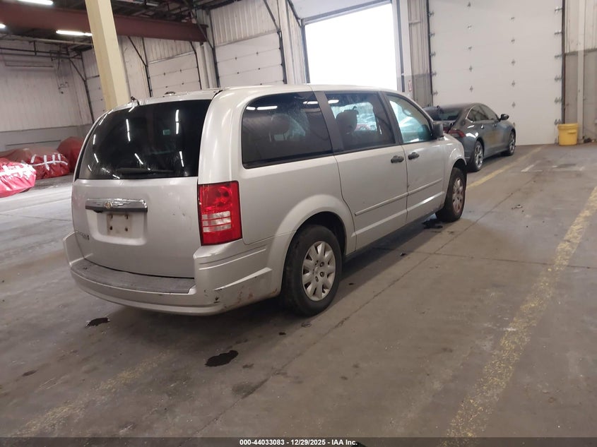2008 Chrysler Town & Country Lx