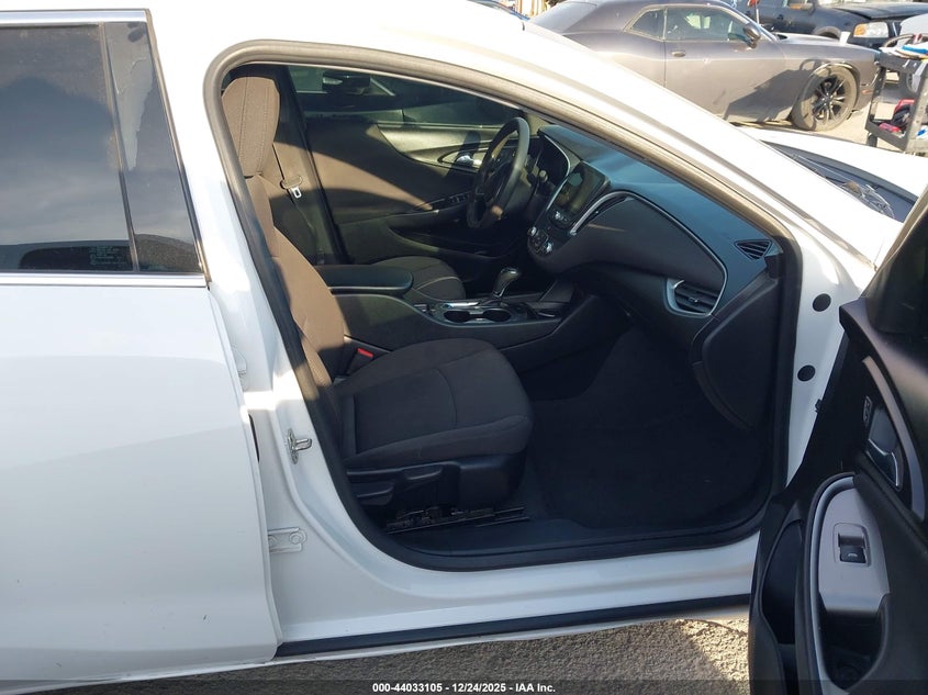 VIN 1G1ZB5ST2KF128299 2019 CHEVROLET MALIBU 1LS