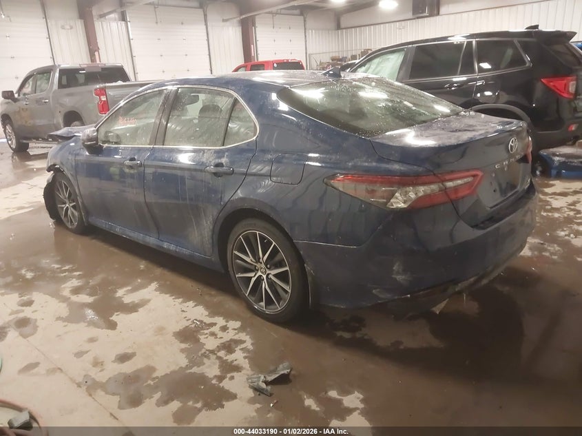 2023 Toyota Camry Xle Hybrid